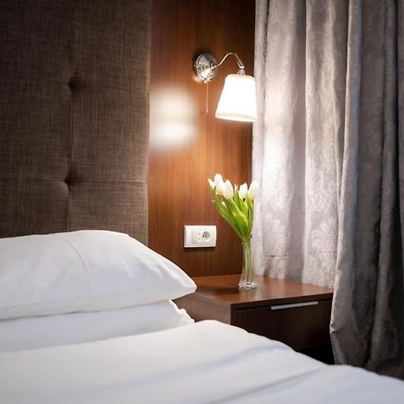Luka De Luka Suites Belgrado Esterno foto