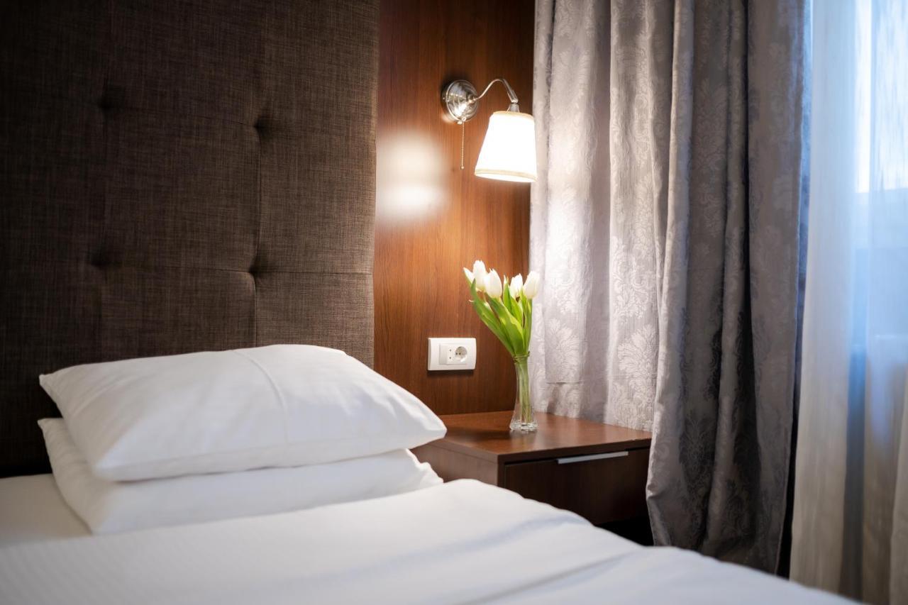Luka De Luka Suites Belgrado Esterno foto