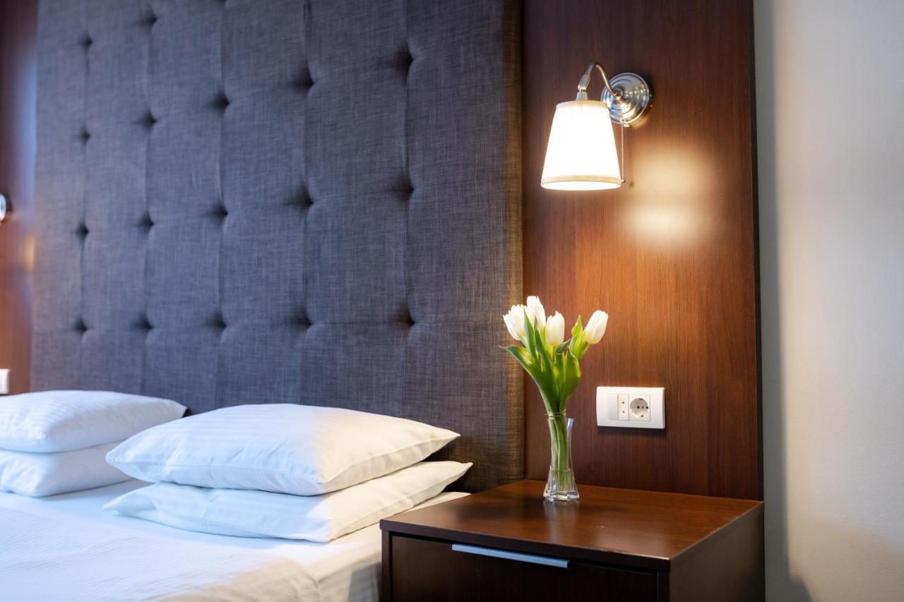 Luka De Luka Suites Belgrado Esterno foto